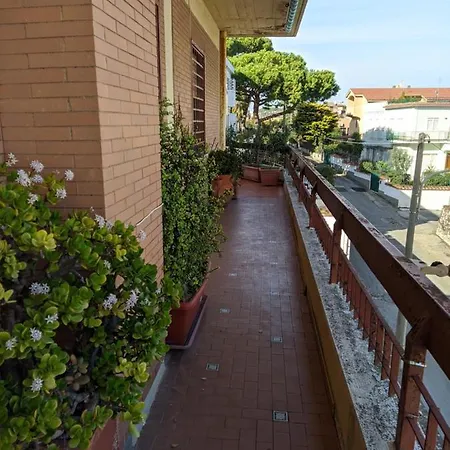Attico Panoramico Vista Mare Anzio